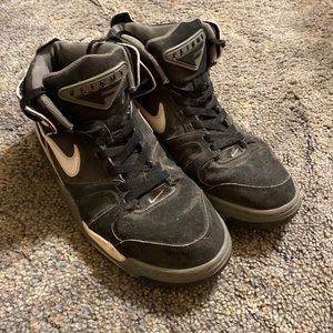 Nike Air Flight Falcons